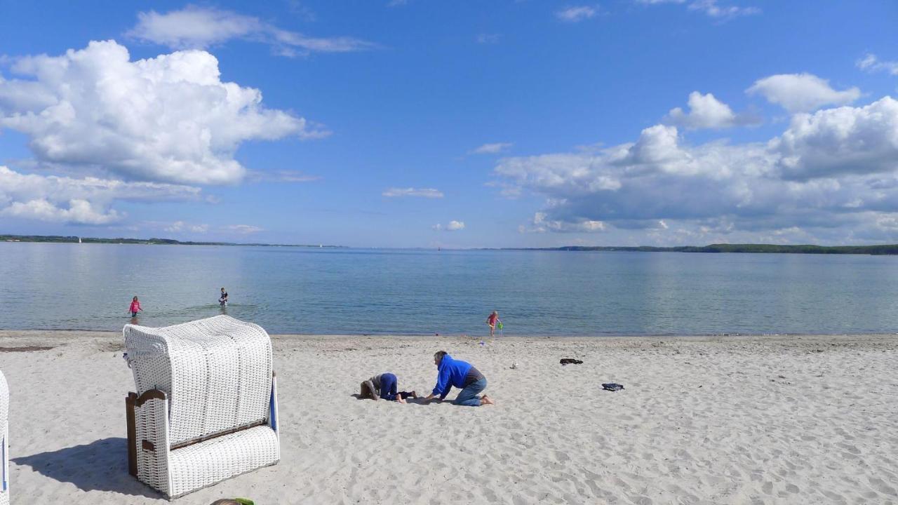 Seeblick I - Geraeumige 90Qm - Ganzes Haus - 50M Zum Naturstrand - Mit Terrasse Und Grossem Garten - Kueche Neu Glücksburg Esterno foto